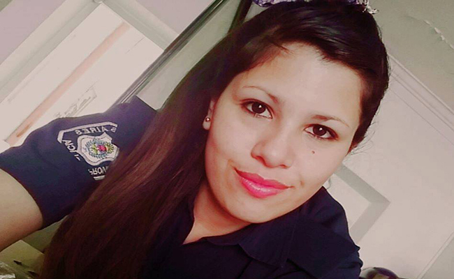 MujerPolicíaSuicidio2017