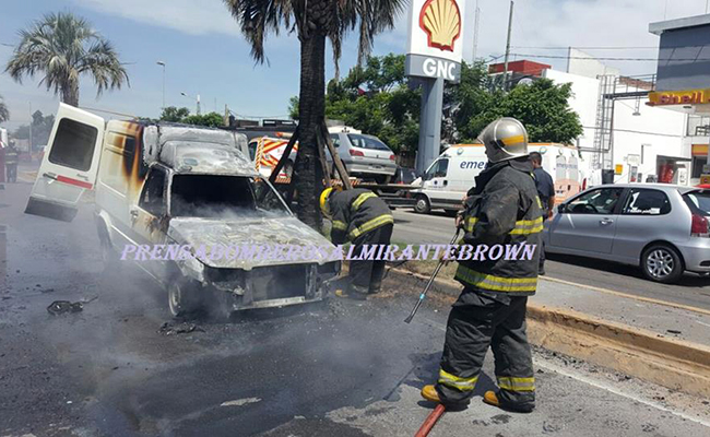 IncendioAdrogué2017
