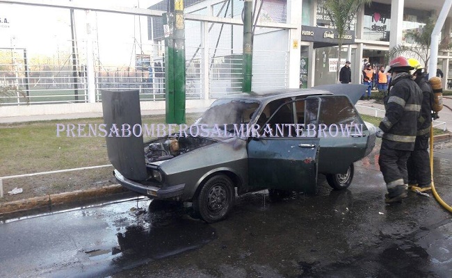 Auto incendio2
